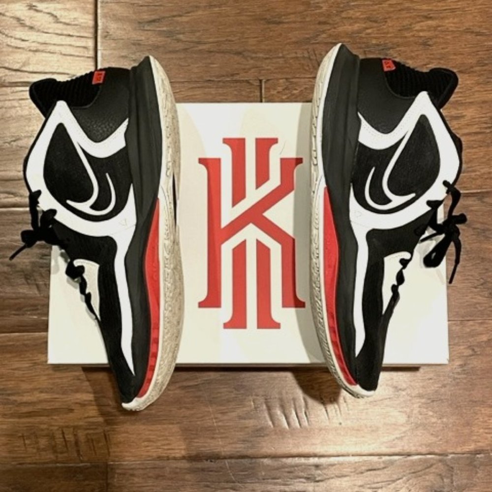 Nike Kyrie Low 4 Black/Rattan-Dark Smoke Grey  Men Size 8